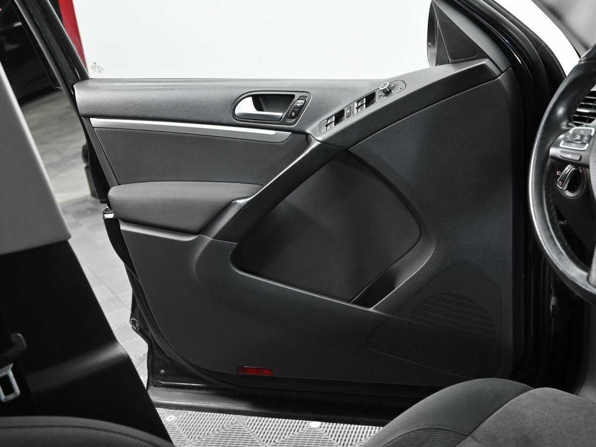 Купить Volkswagen Tiguan, 2013, 163 000 км.. Фото: #6