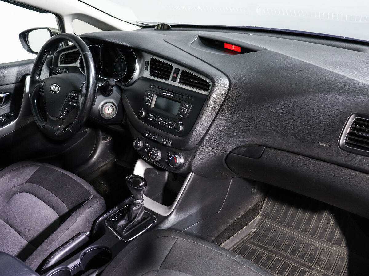 Купить Kia Ceed, 2012, 147 000 км.. Фото: #6