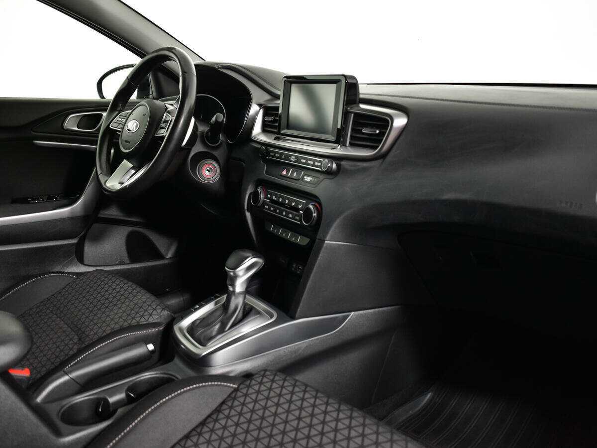 Купить Kia Ceed, 2019, 99 419 км.. Фото: #8