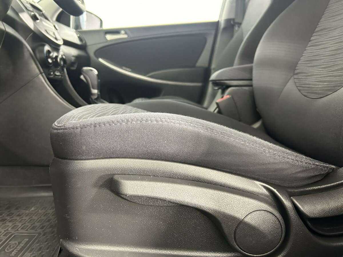 Купить Hyundai Solaris, 2016, 56 500 км.. Фото: #9