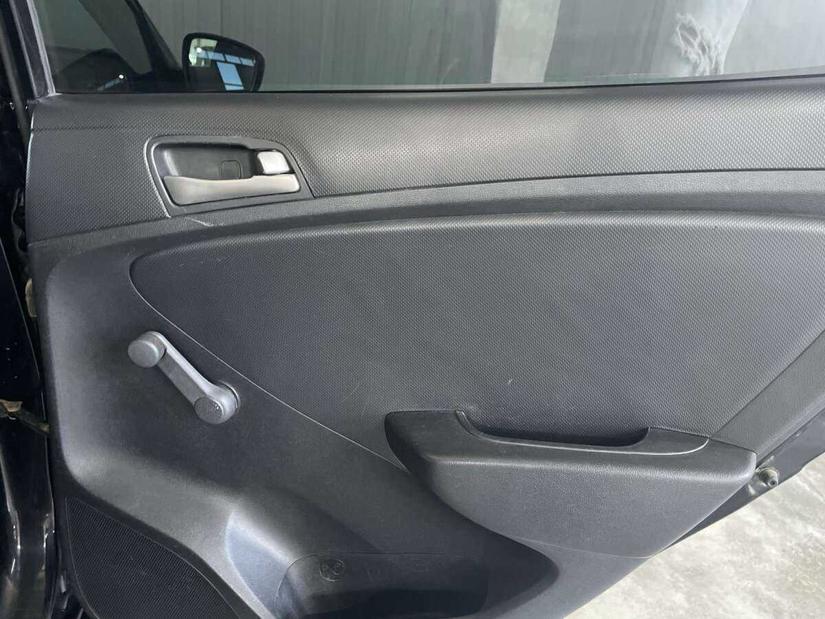 Купить Hyundai Solaris, 2016, 177 203 км.. Фото: #19