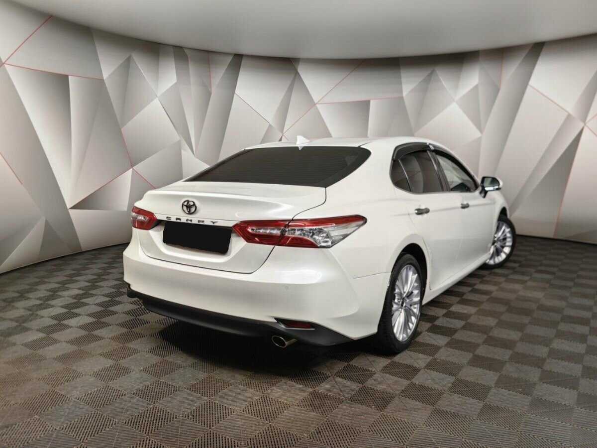 Купить Toyota Camry, 2020, 135 712 км.. Фото: #1