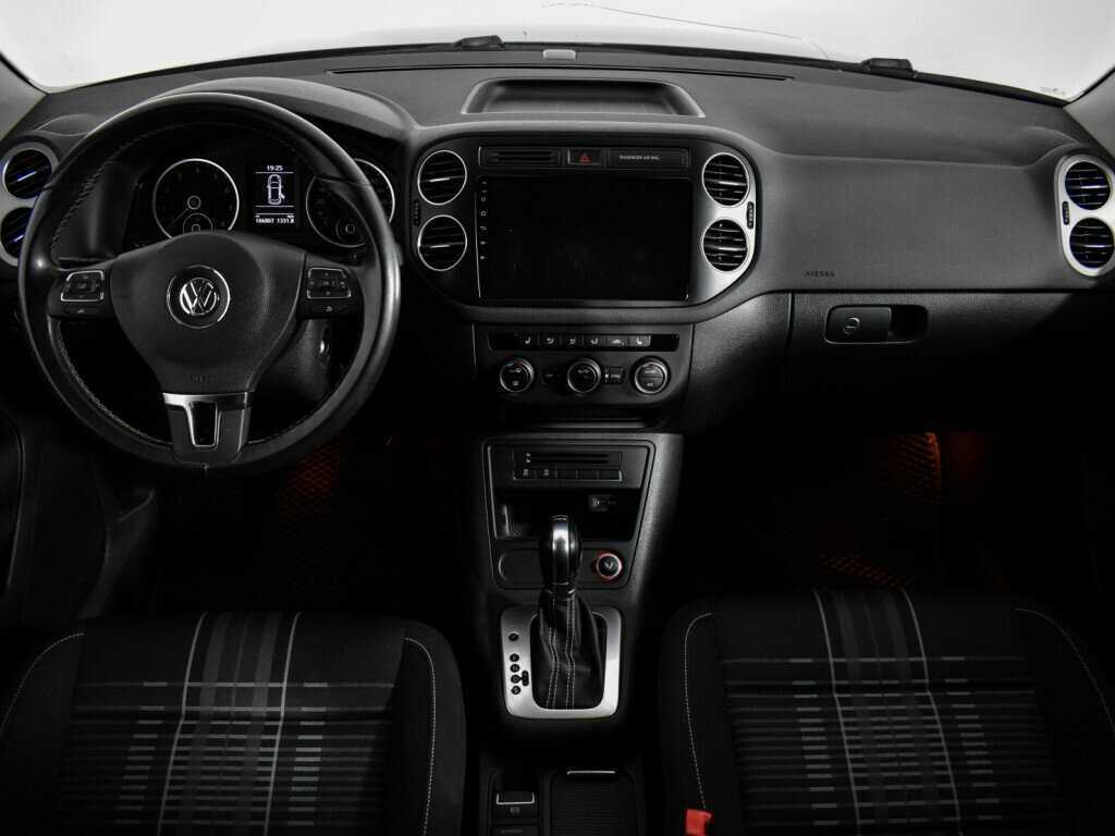 Купить Volkswagen Tiguan, 2016, 106 795 км.. Фото: #12