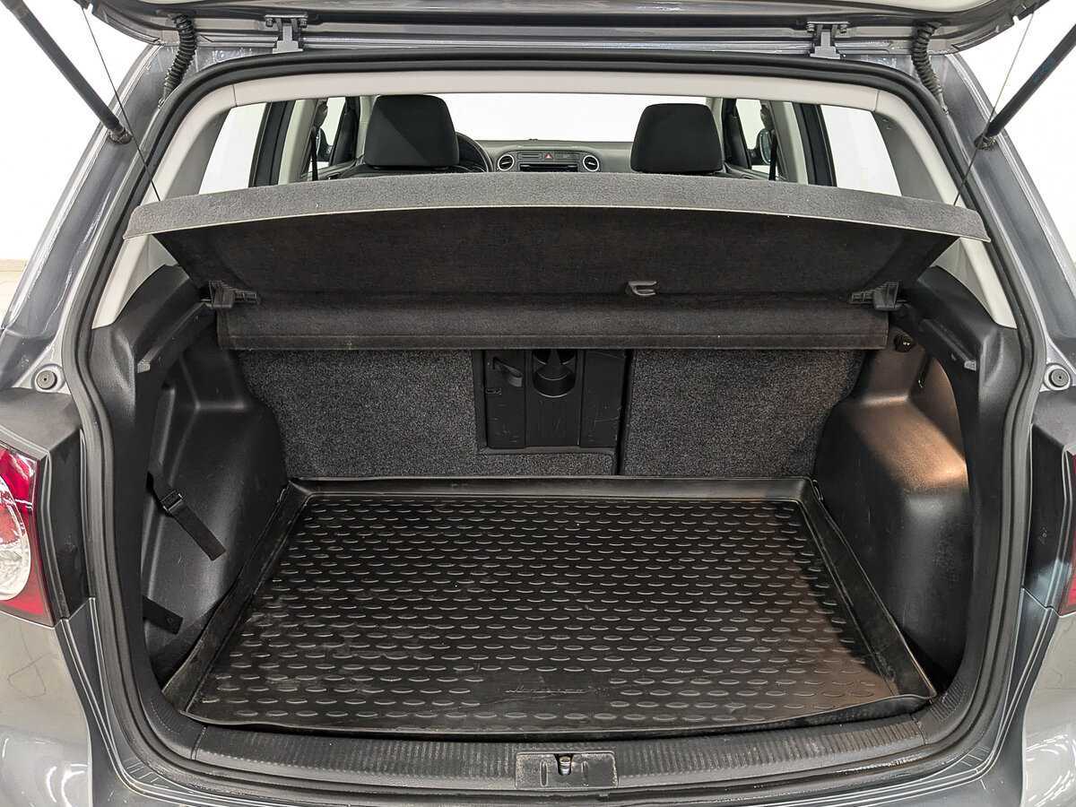 Купить Volkswagen Golf Plus, 2012, 36 733 км.. Фото: #9