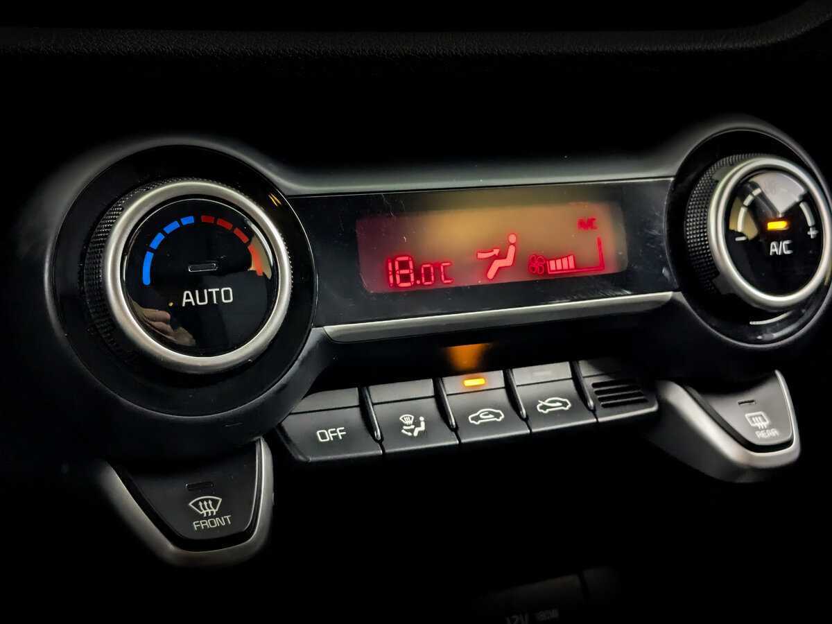 Купить Kia Rio, 2018, 58 800 км.. Фото: #18