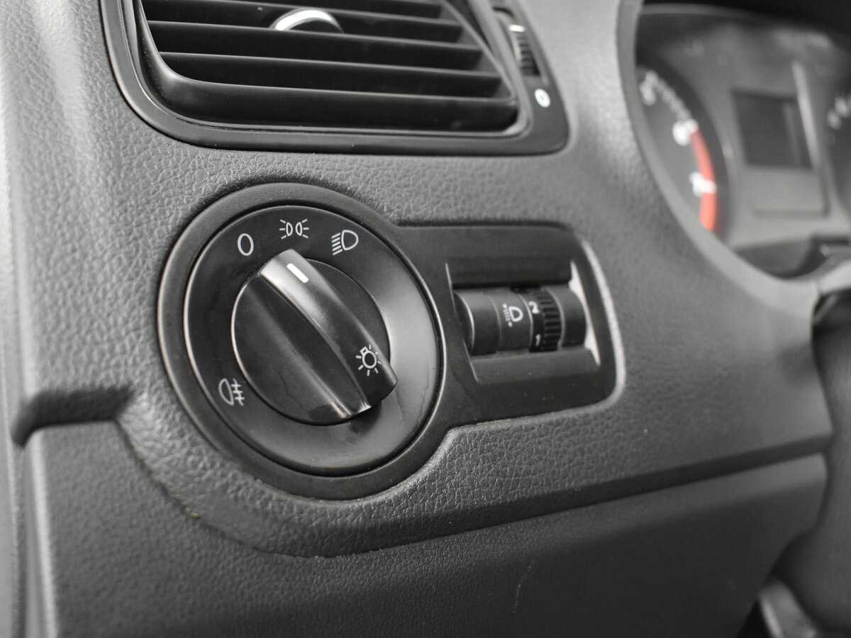 Купить Volkswagen Polo, 2014, 141 091 км.. Фото: #8