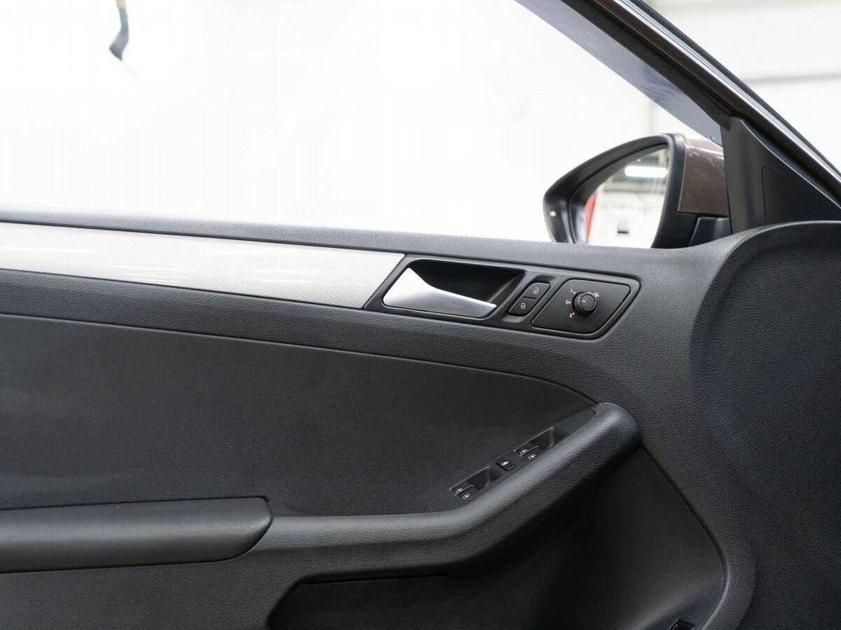 Купить Volkswagen Jetta, 2016, 107 000 км.. Фото: #15