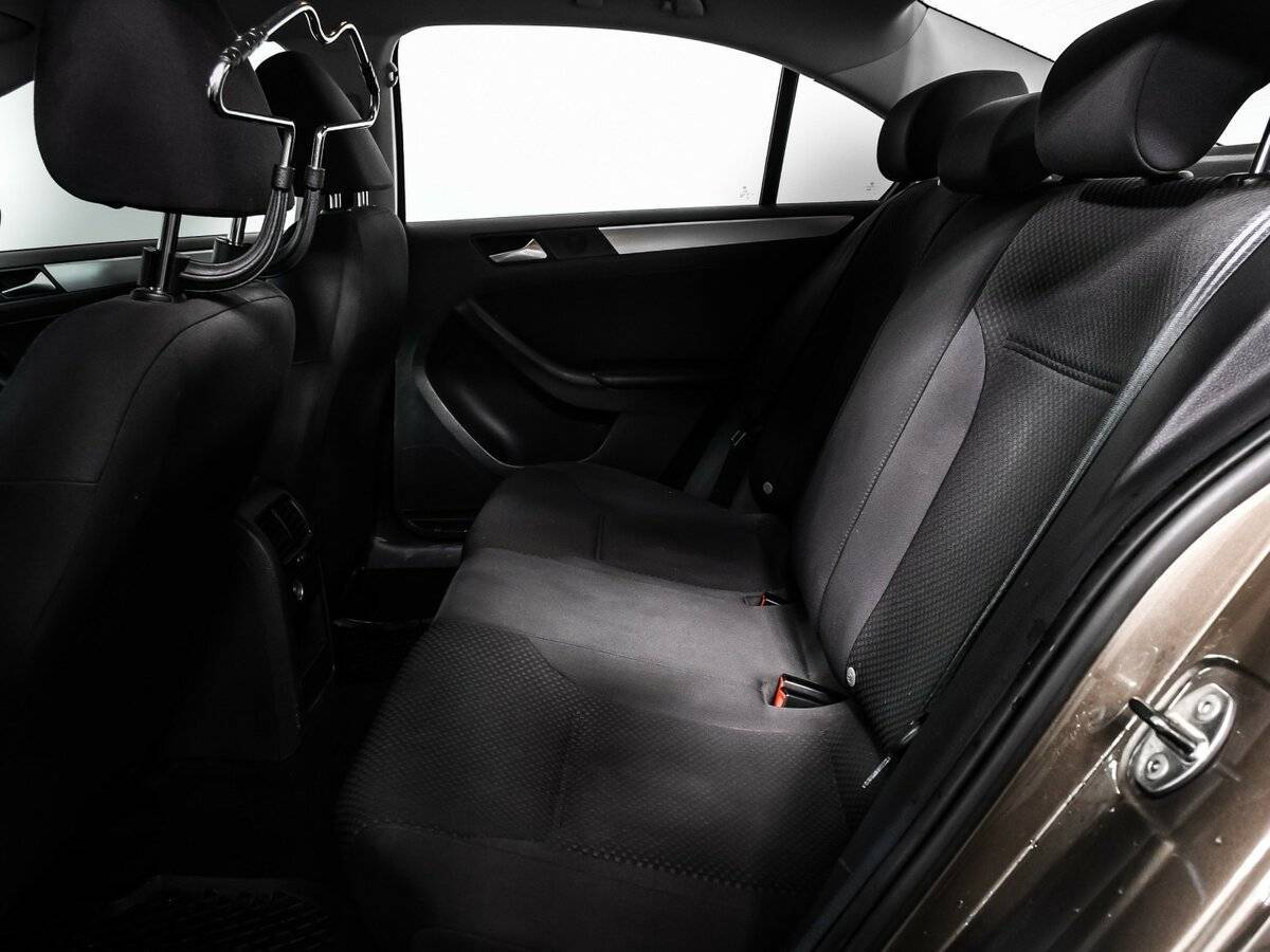 Купить Volkswagen Jetta, 2013, 116 150 км.. Фото: #12