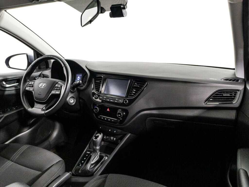 Купить Hyundai Solaris, 2017, 131 941 км.. Фото: #8