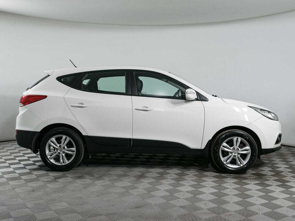 Купить Hyundai ix35, 2012, 117 755 км.. Фото: #3