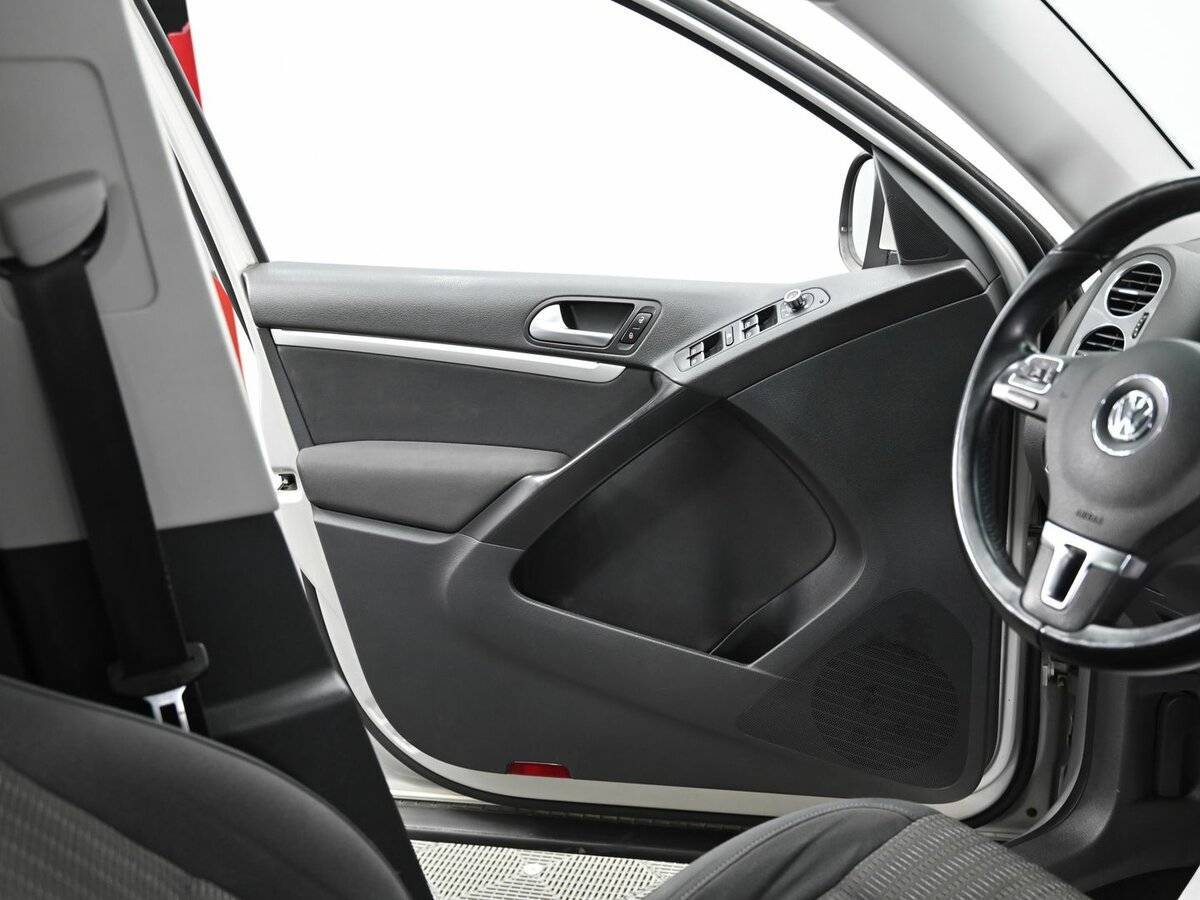 Купить Volkswagen Tiguan, 2012, 183 000 км.. Фото: #4