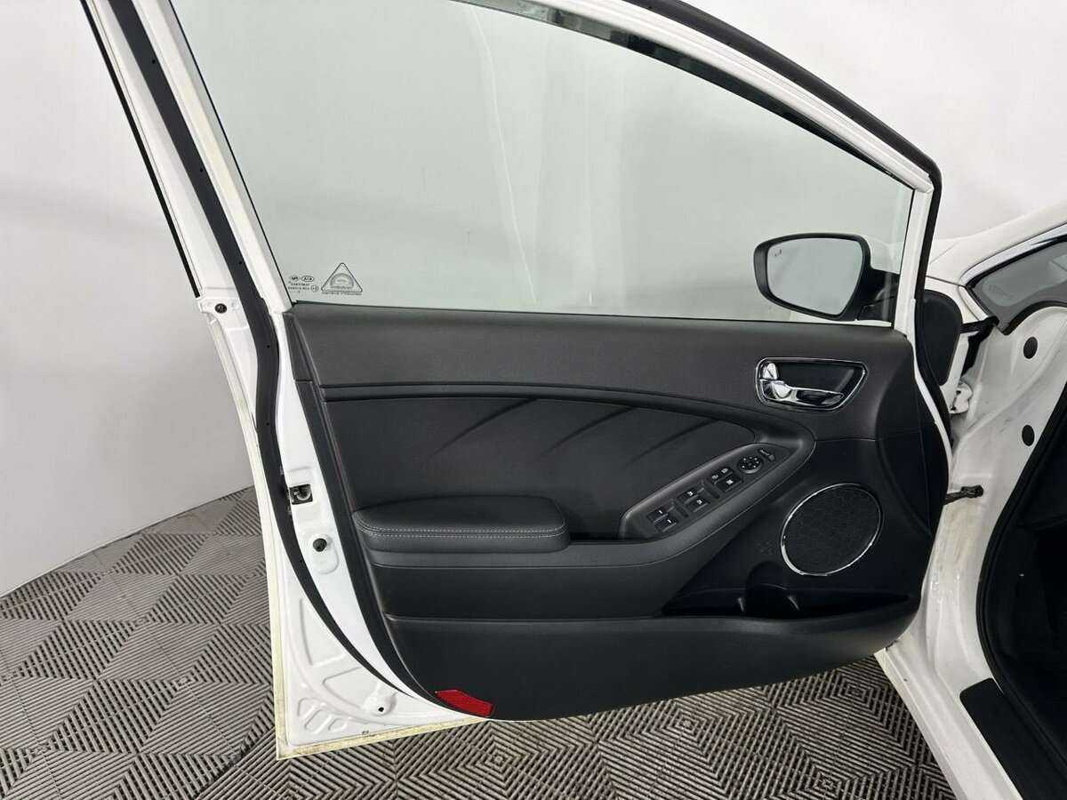Купить Kia Cerato, 2017, 61 473 км.. Фото: #7