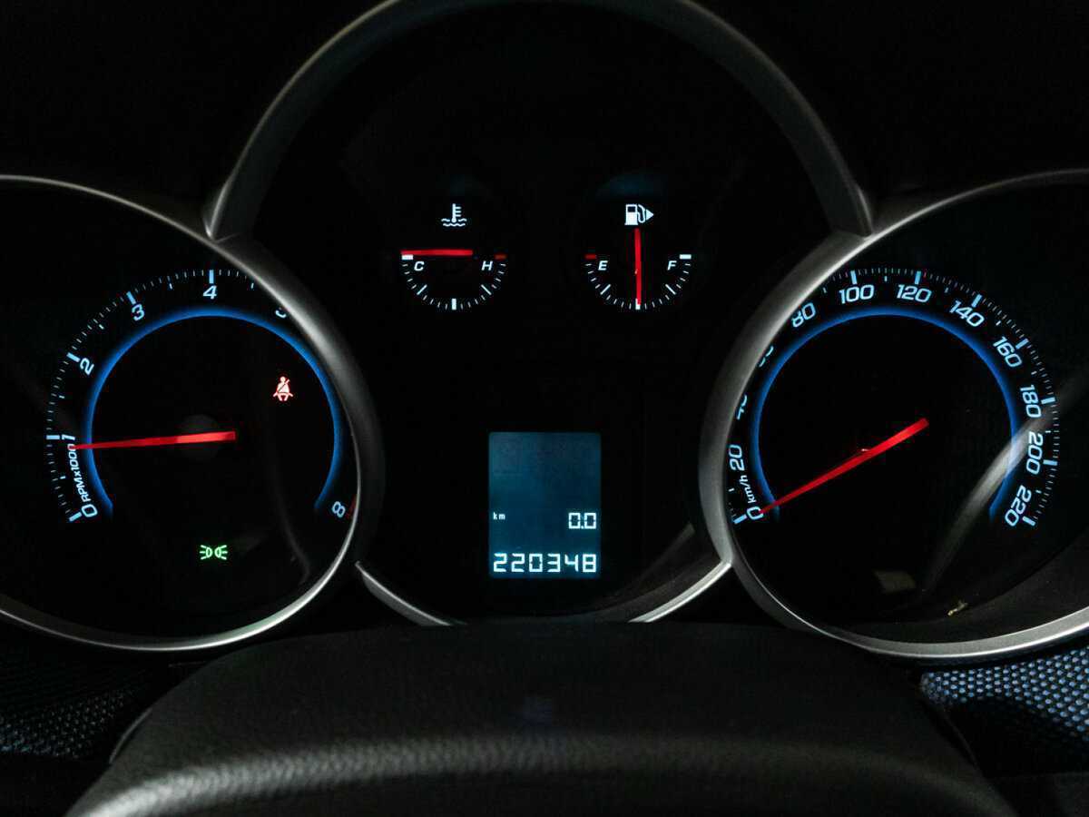 Купить Chevrolet Cruze, 2014, 220 346 км.. Фото: #11