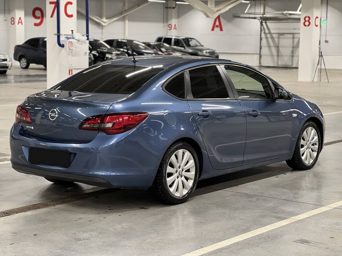 Купить Opel Astra, 2013, 139 012 км.. Фото: #4