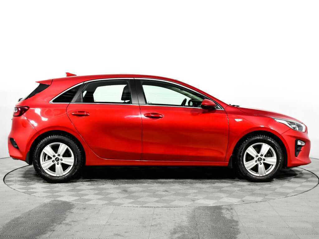 Купить Kia Ceed, 2018, 81 890 км.. Фото: #3