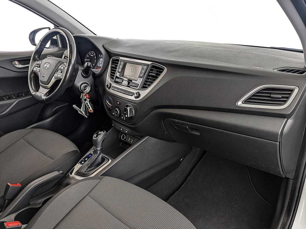 Купить Hyundai Solaris, 2017, 158 808 км.. Фото: #12