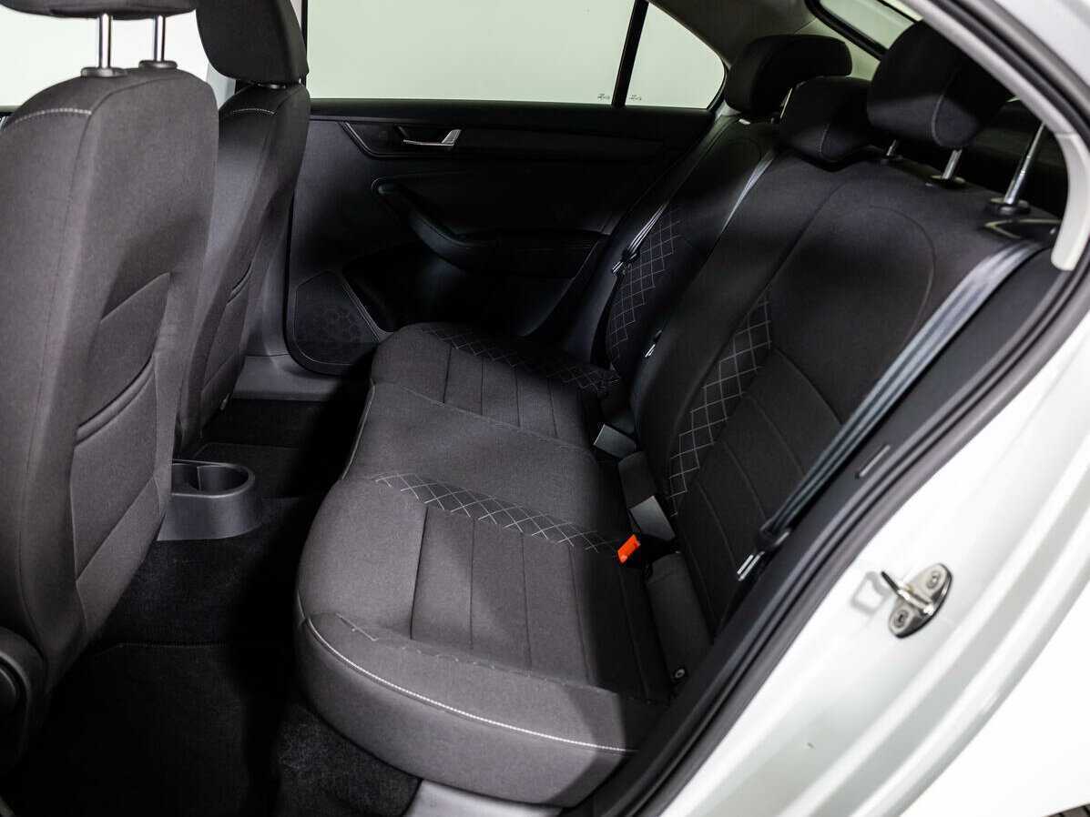 Купить Skoda Rapid, 2020, 72 015 км.. Фото: #9