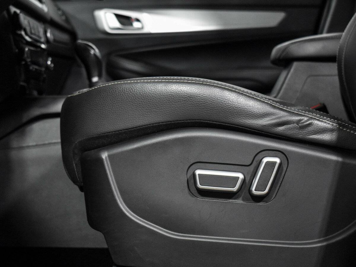 Купить Geely Emgrand X7, 2021, 107 103 км.. Фото: #9