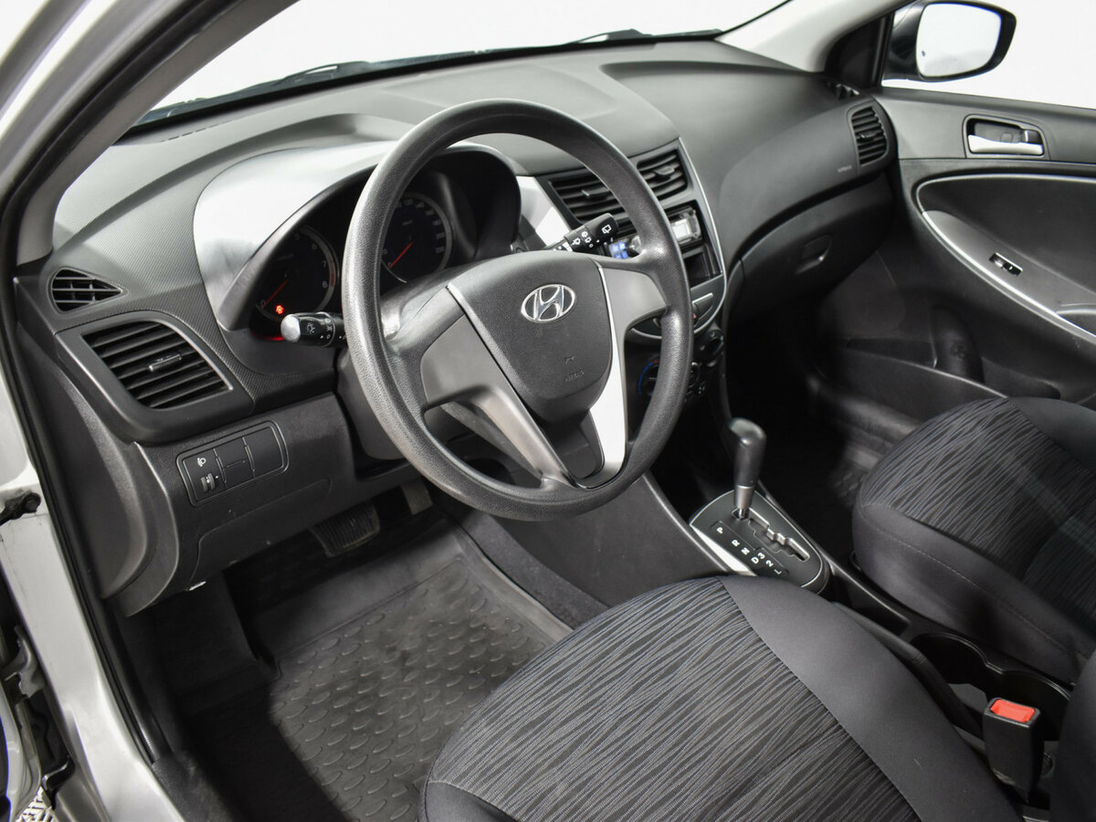 Купить Hyundai Solaris, 2015, 79 094 км.. Фото: #8