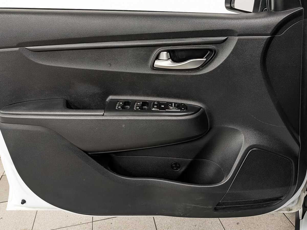 Купить Kia Rio, 2020, 195 711 км.. Фото: #17