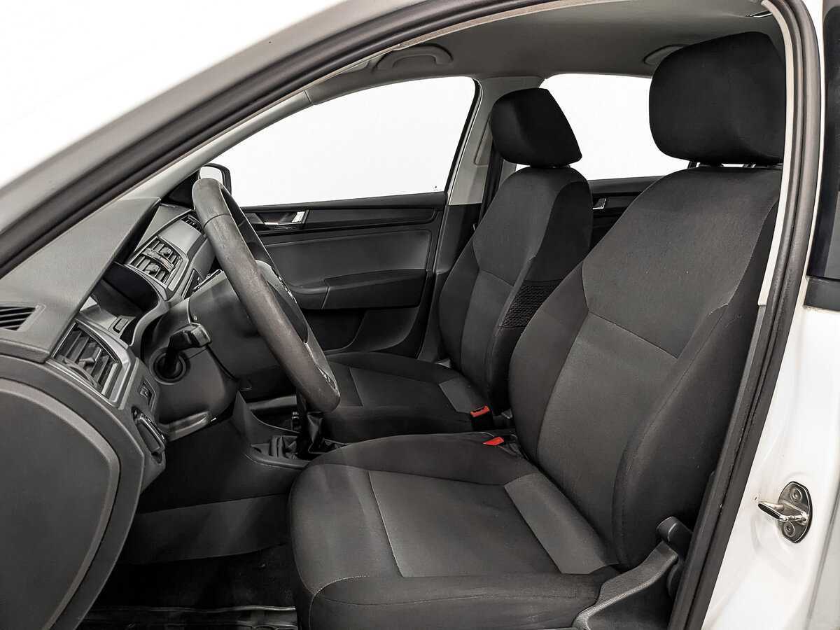 Купить Skoda Rapid, 2017, 191 579 км.. Фото: #19