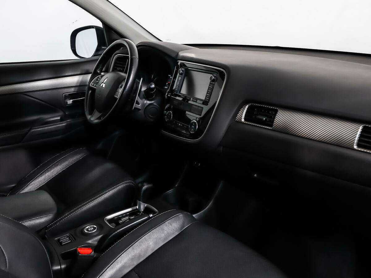 Купить Mitsubishi Outlander, 2014, 162 739 км.. Фото: #8