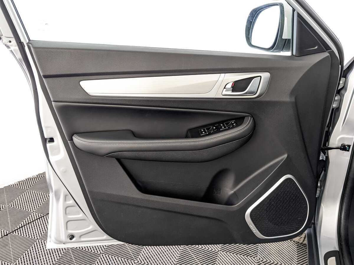 Купить Geely Emgrand X7, 2020, 14 771 км.. Фото: #18