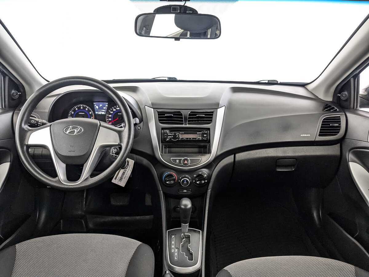 Купить Hyundai Solaris, 2013, 140 747 км.. Фото: #9
