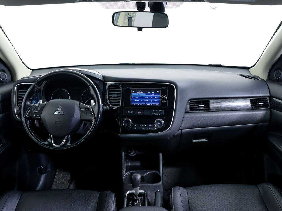 Купить Mitsubishi Outlander, 2015, 160 719 км.. Фото: #9