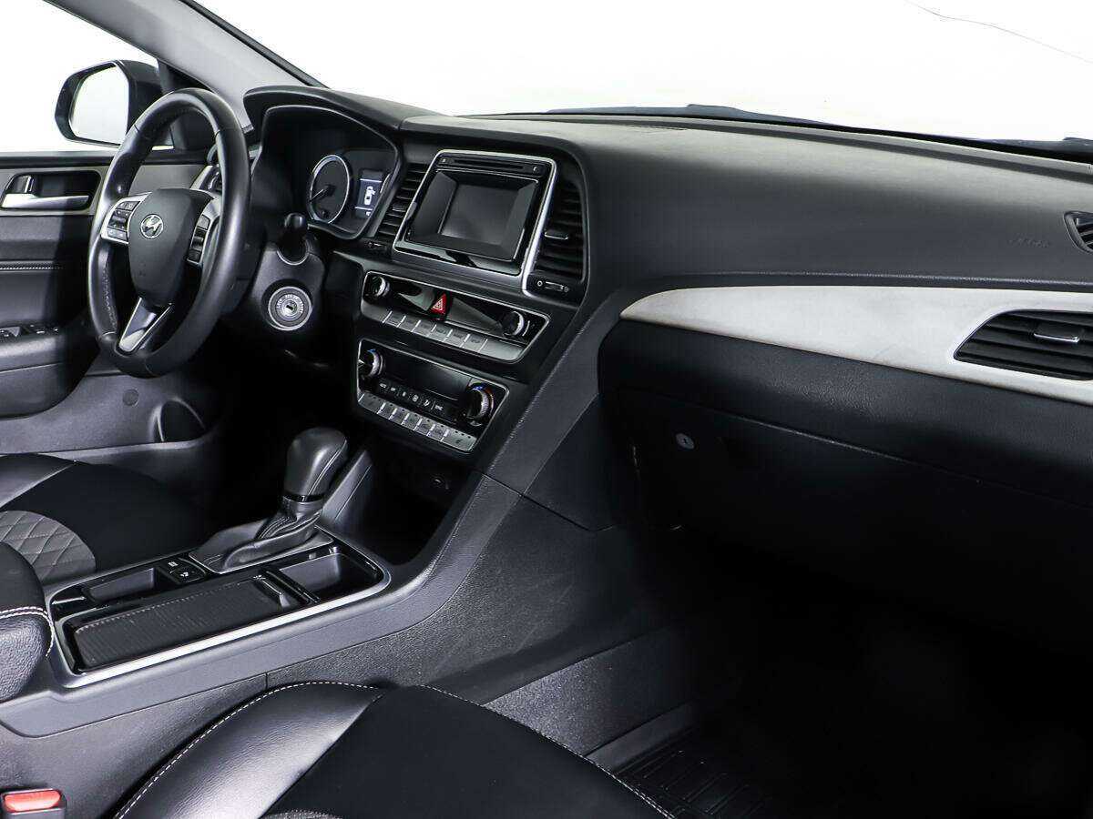 Купить Hyundai Sonata, 2018, 95 126 км.. Фото: #8