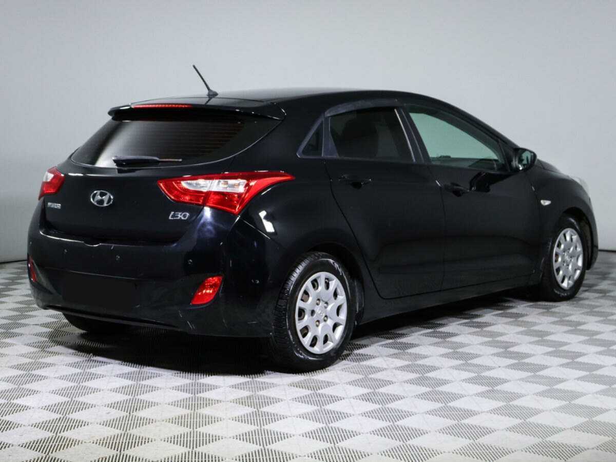 Купить Hyundai i30, 2012, 125 680 км.. Фото: #4