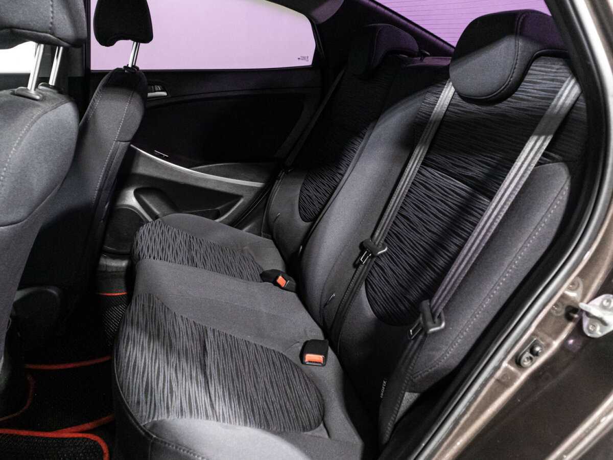 Купить Hyundai Solaris, 2016, 112 384 км.. Фото: #9