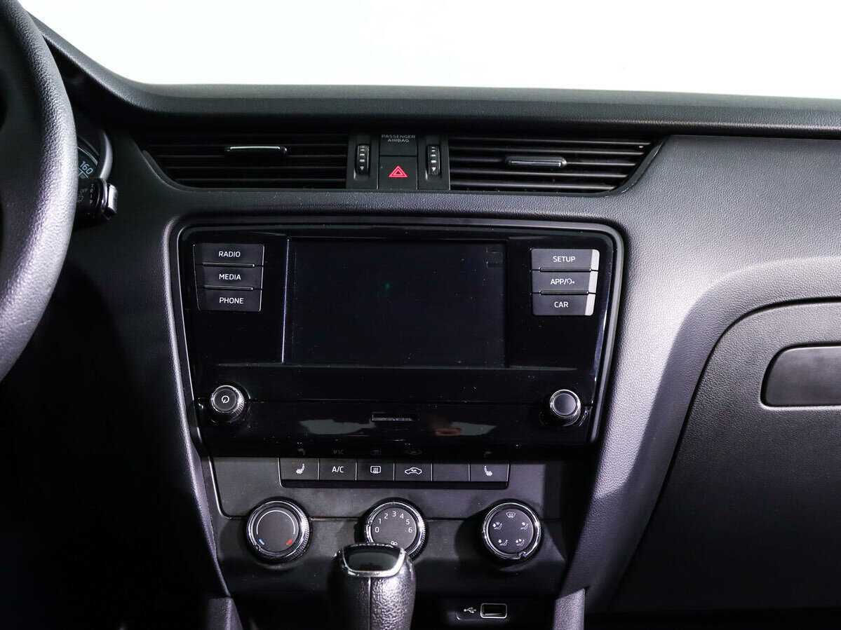 Купить Skoda Octavia, 2019, 384 693 км.. Фото: #10