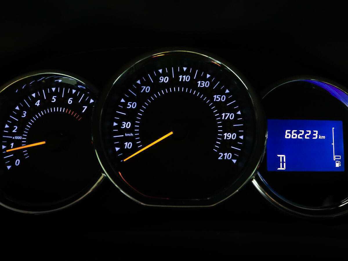 Купить Renault Sandero, 2016, 66 170 км.. Фото: #10