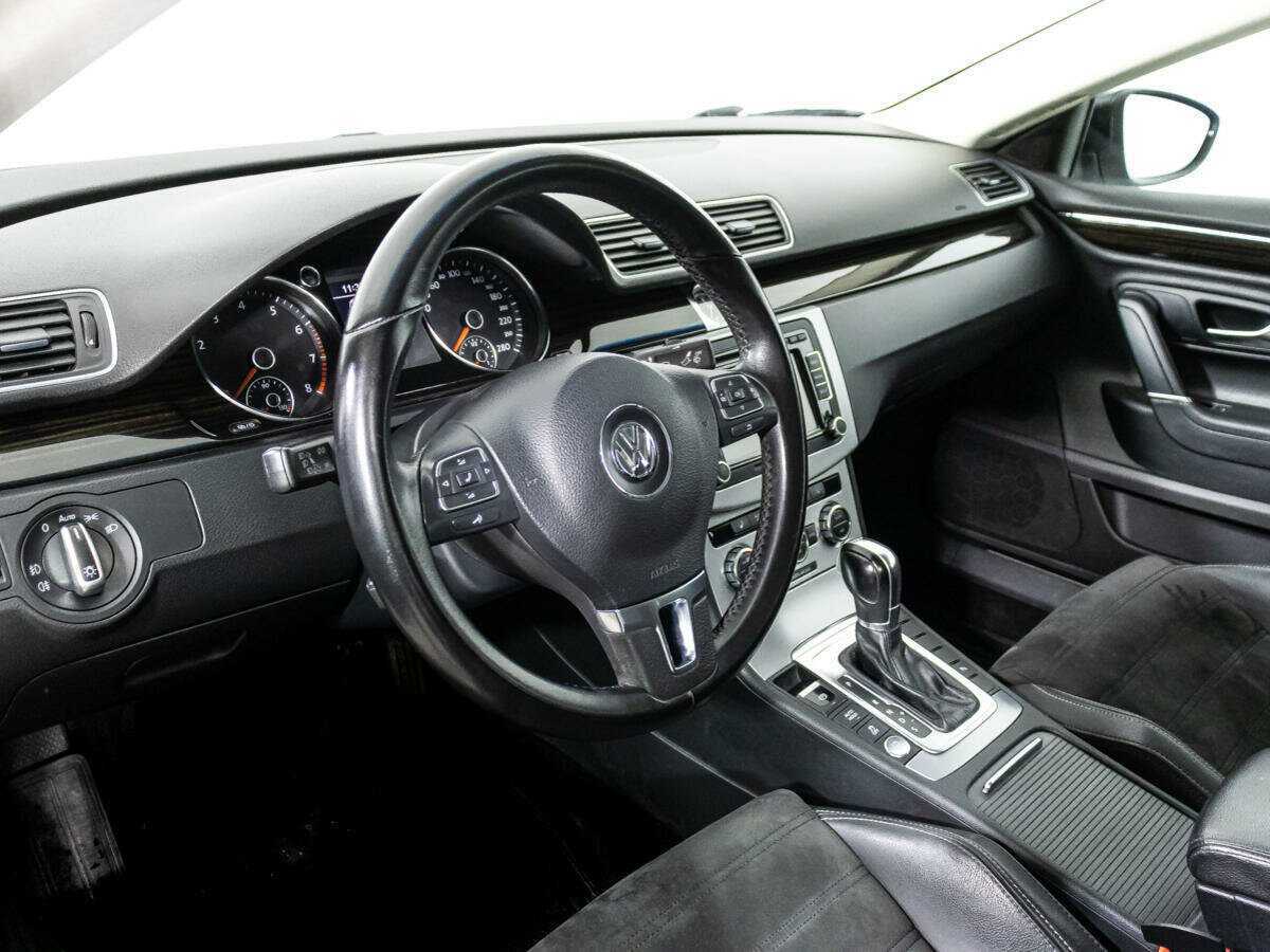 Купить Volkswagen Passat CC, 2013, 132 635 км.. Фото: #10