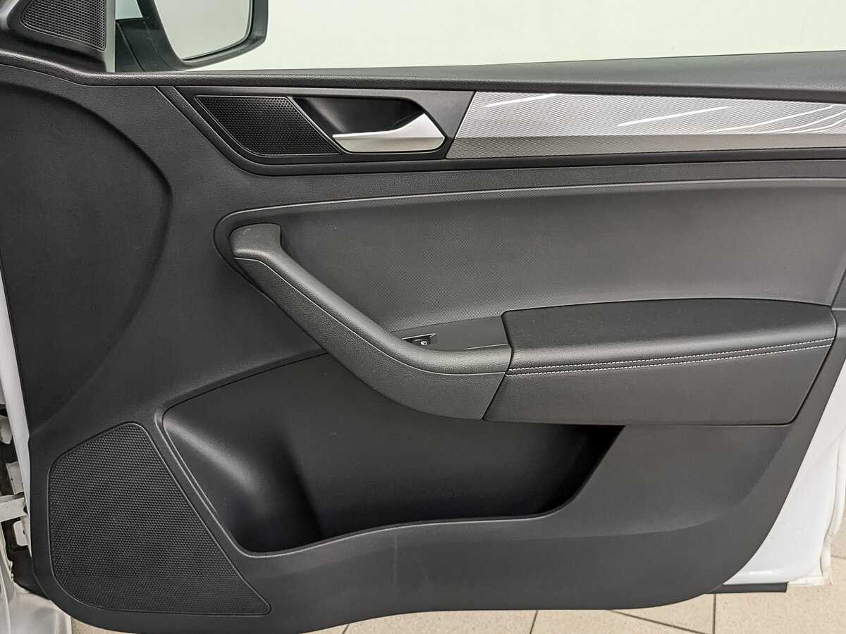 Купить Volkswagen Polo, 2021, 142 153 км.. Фото: #23