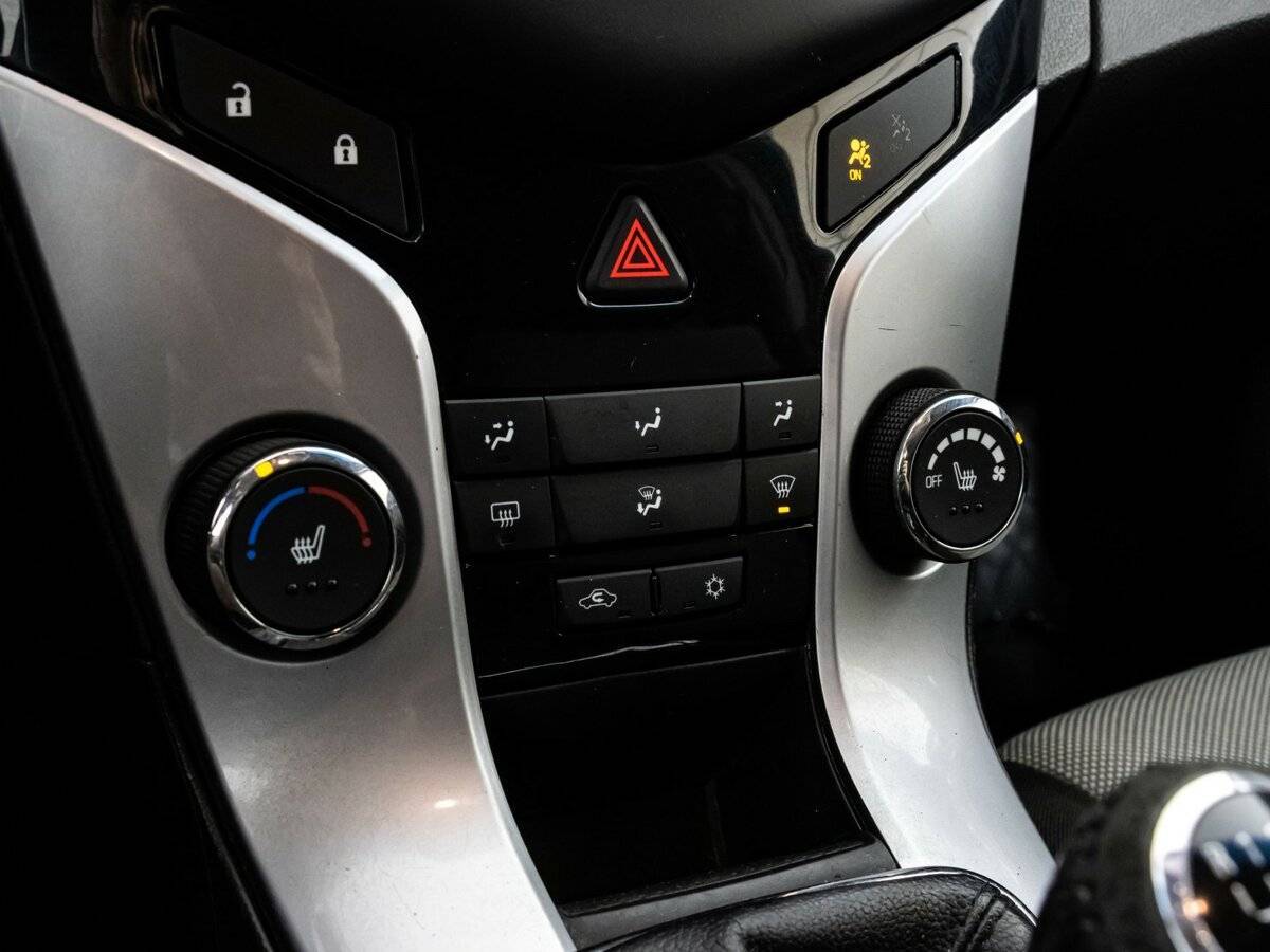 Купить Chevrolet Cruze, 2013, 159 500 км.. Фото: #10