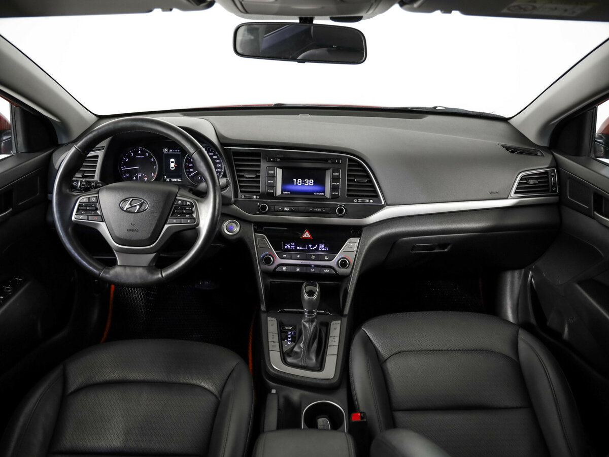 Купить Hyundai Elantra, 2016, 151 872 км.. Фото: #4