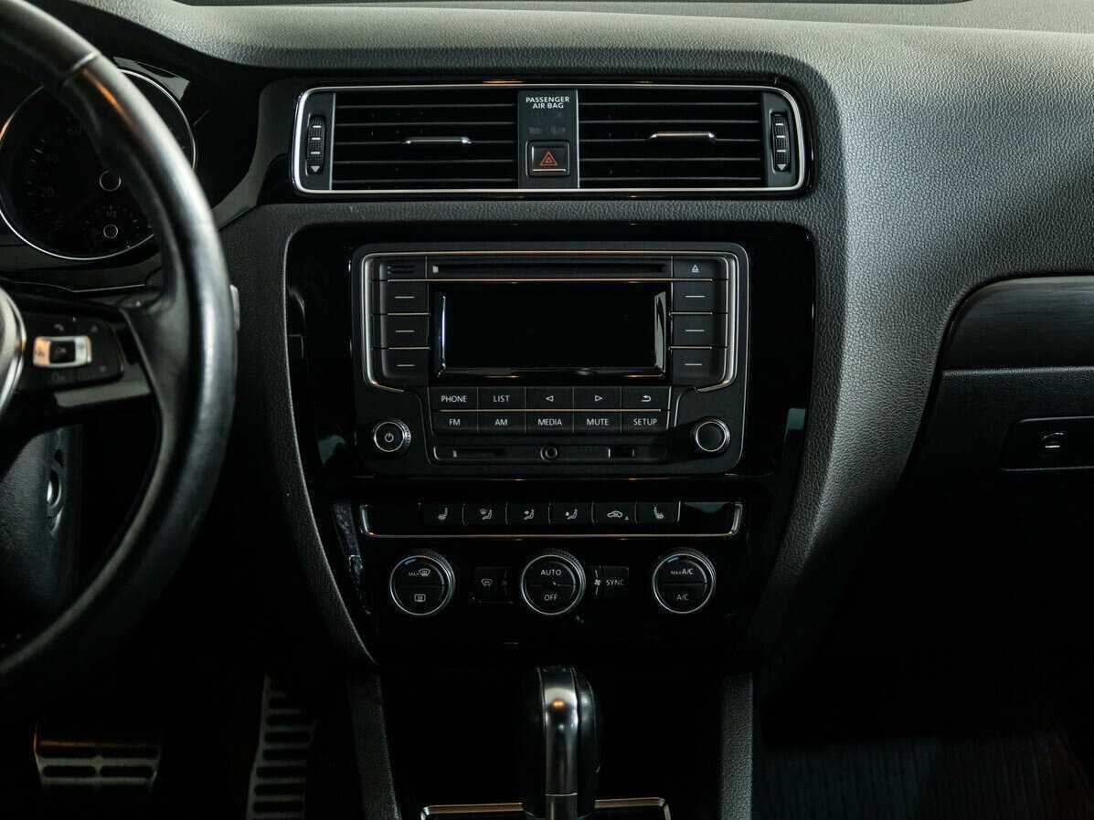 Купить Volkswagen Jetta, 2016, 119 856 км.. Фото: #12