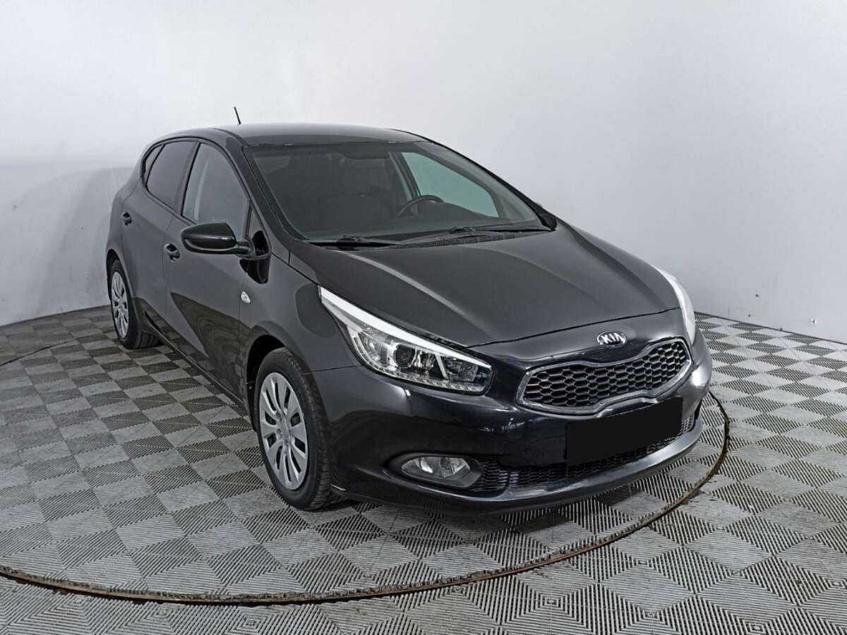 Купить Kia Ceed, 2012, 151 082 км.. Фото: #2