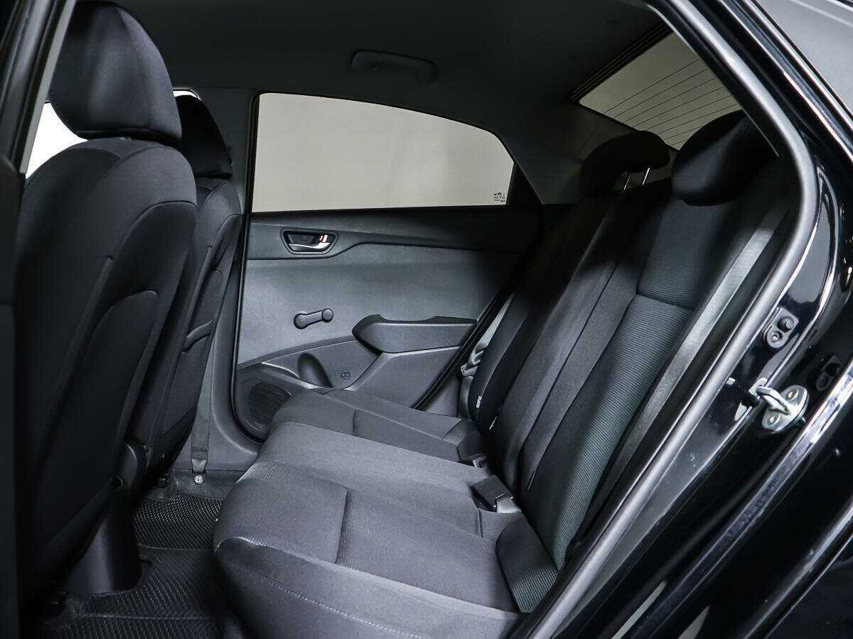 Купить Hyundai Solaris, 2017, 75 447 км.. Фото: #9