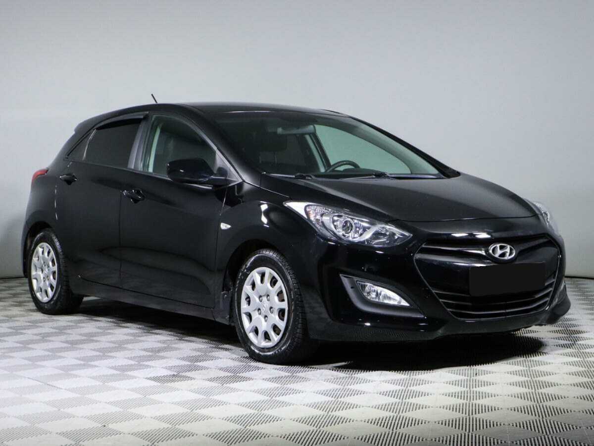 Купить Hyundai i30, 2012, 125 680 км.. Фото: #2