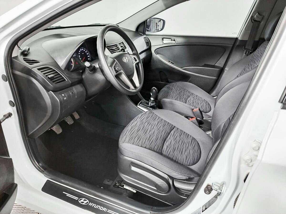 Купить Hyundai Solaris, 2016, 115 896 км.. Фото: #11