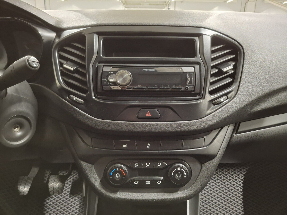 Купить Lada (ВАЗ) Vesta, 2019, 97 451 км.. Фото: #14