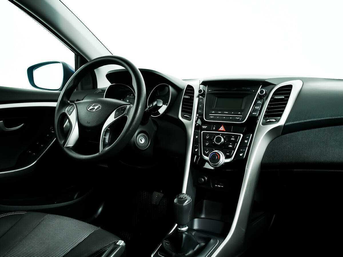 Купить Hyundai i30, 2014, 81 000 км.. Фото: #8