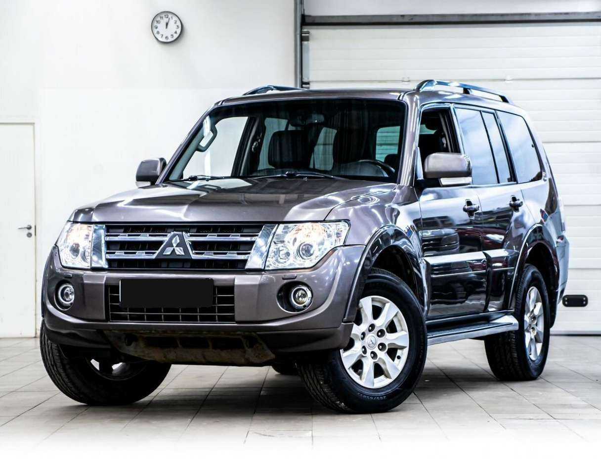 Купить Mitsubishi Pajero, 2012, 235 000 км.. Посмотреть фото