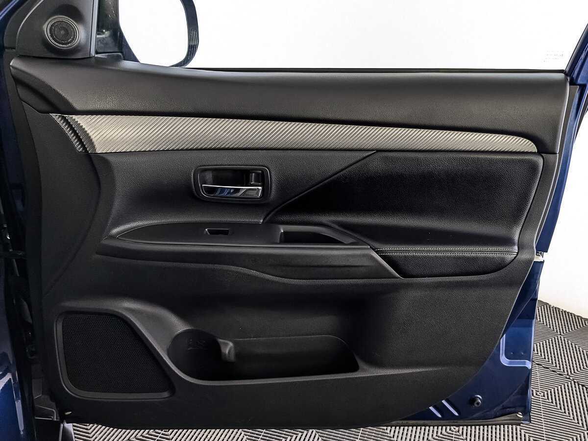 Купить Mitsubishi Outlander, 2014, 156 885 км.. Фото: #23