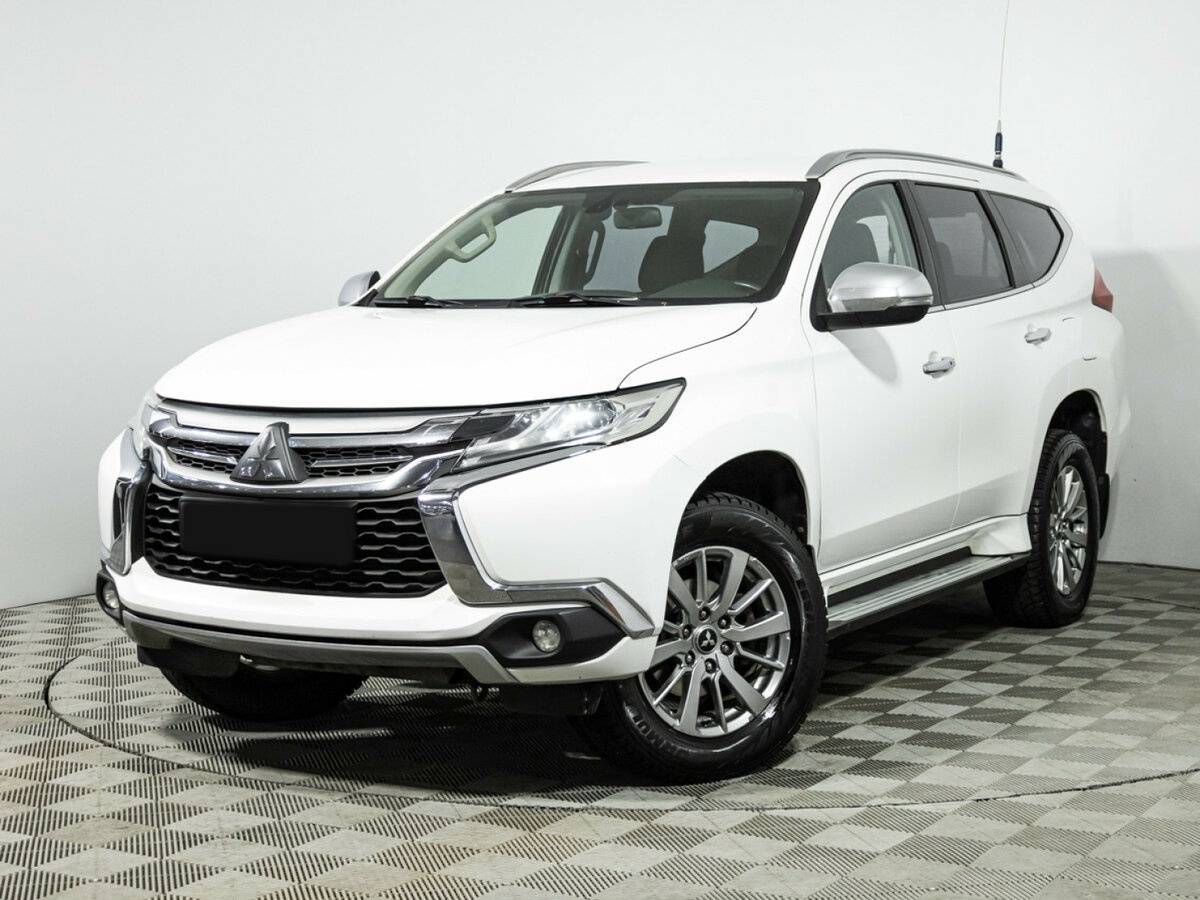 Купить Mitsubishi Pajero Sport, 2018, 122 550 км.. Посмотреть фото