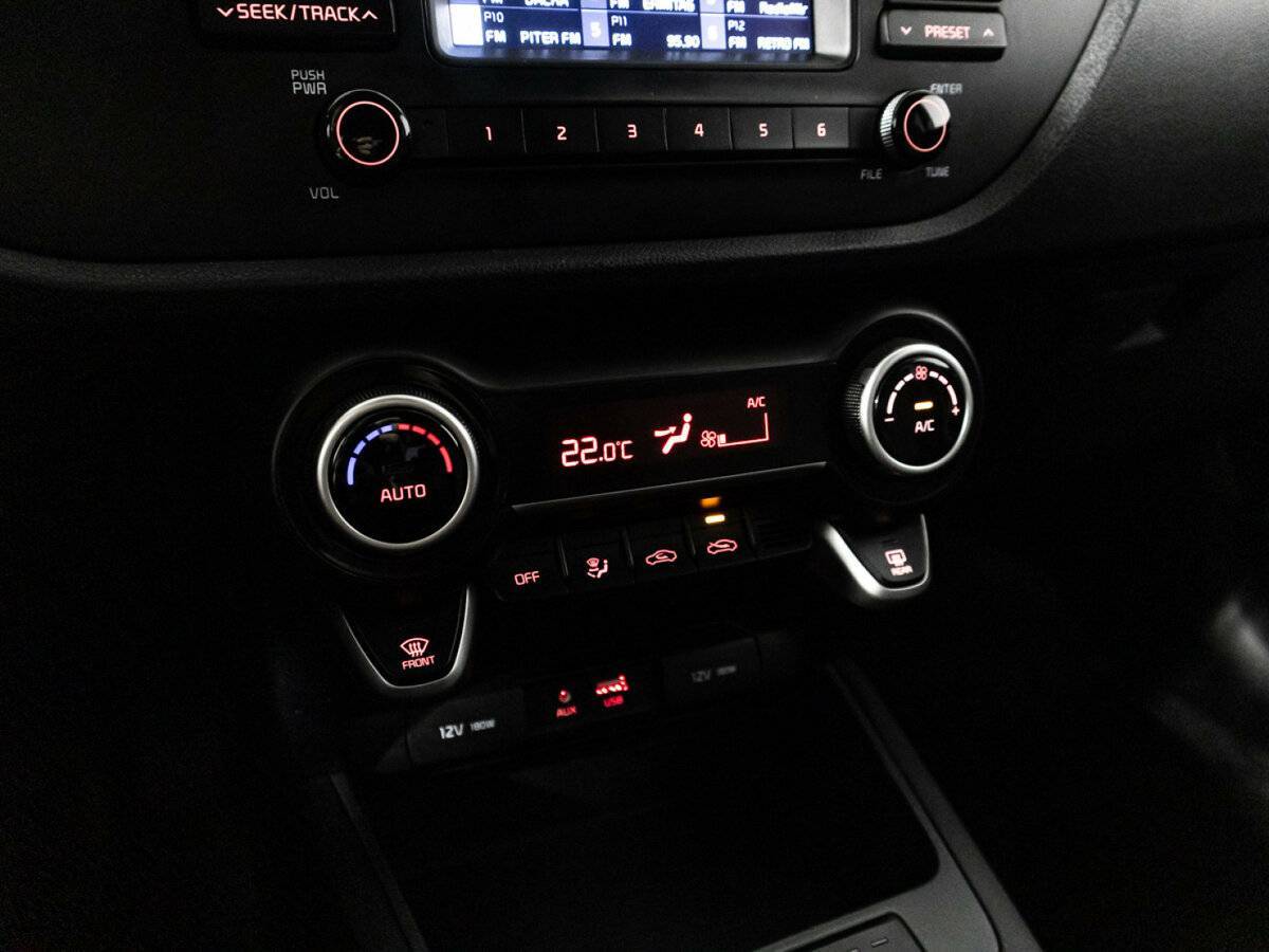 Купить Kia Rio, 2018, 61 801 км.. Фото: #15