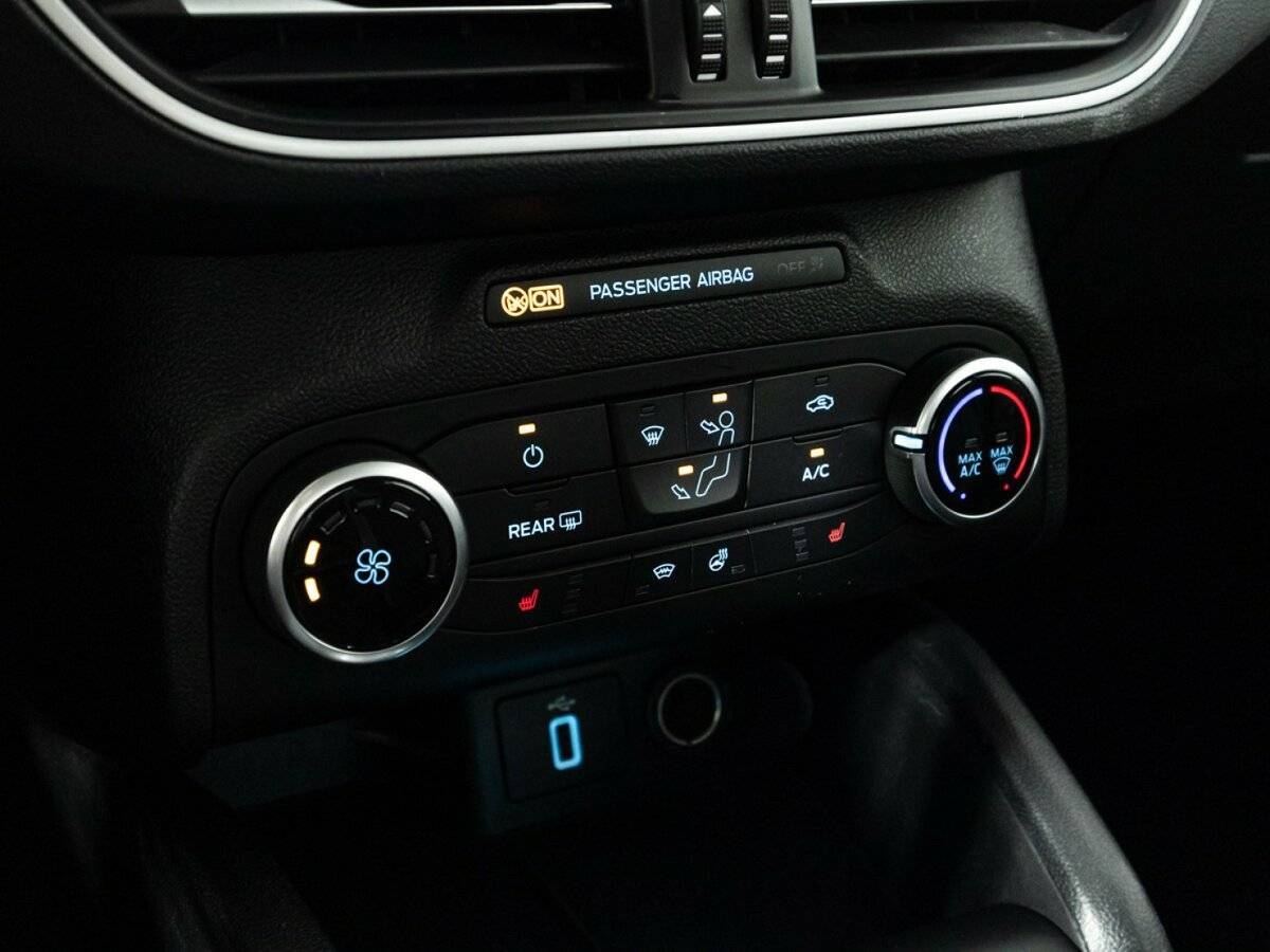 Купить Ford Focus, 2019, 150 541 км.. Фото: #17